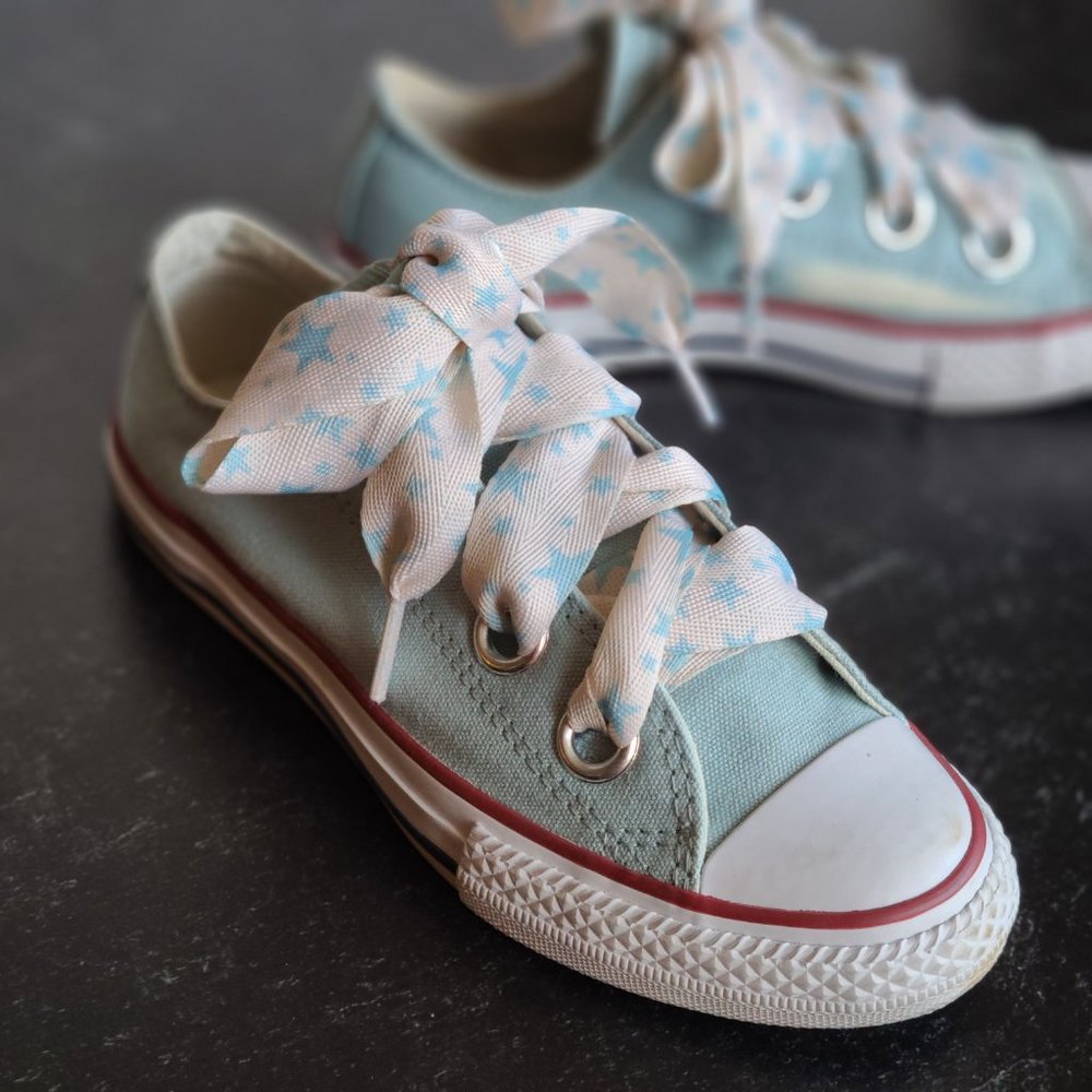 Girls' Converse Chuck Taylor All Star Big Eyelet Sneakers